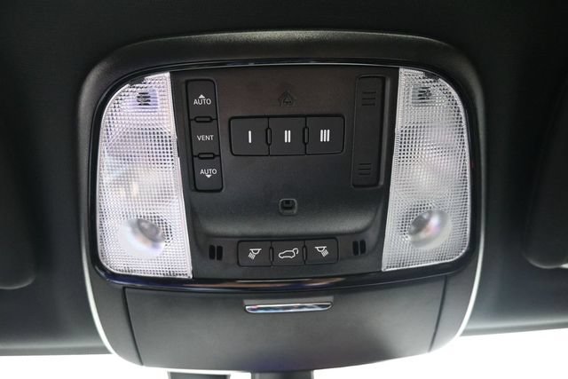 Used 2025 Dodge Durango R/T AWD/4WD image 33