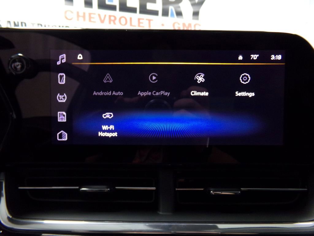 New 2025 Chevrolet Trax ACTIV w/ Sunroof Package image 18