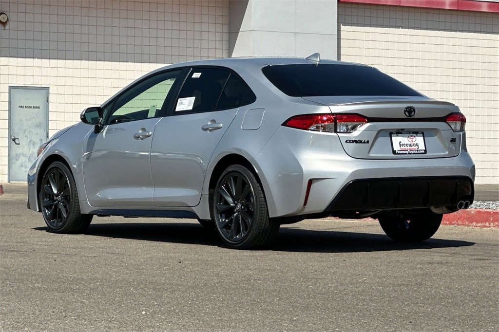 New 2026 Toyota Corolla SE image 6