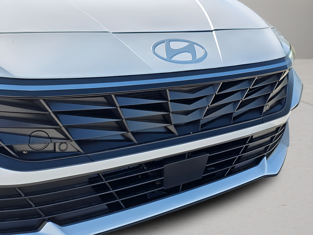 New 2026 Hyundai Elantra SEL Sport Premium FWD image 10