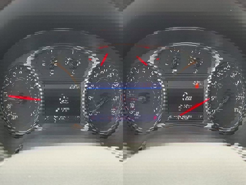 Used 2019 GMC Terrain SLT w/ Preferred Package image 26