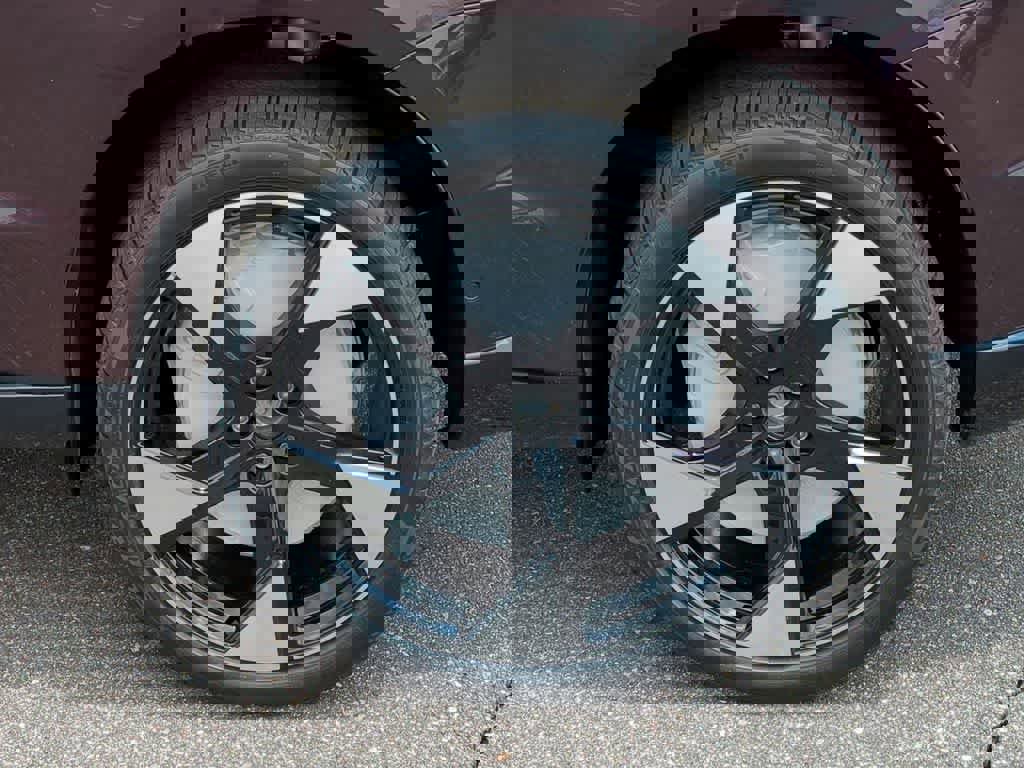 New 2025 Volvo EX90 Plus image 13