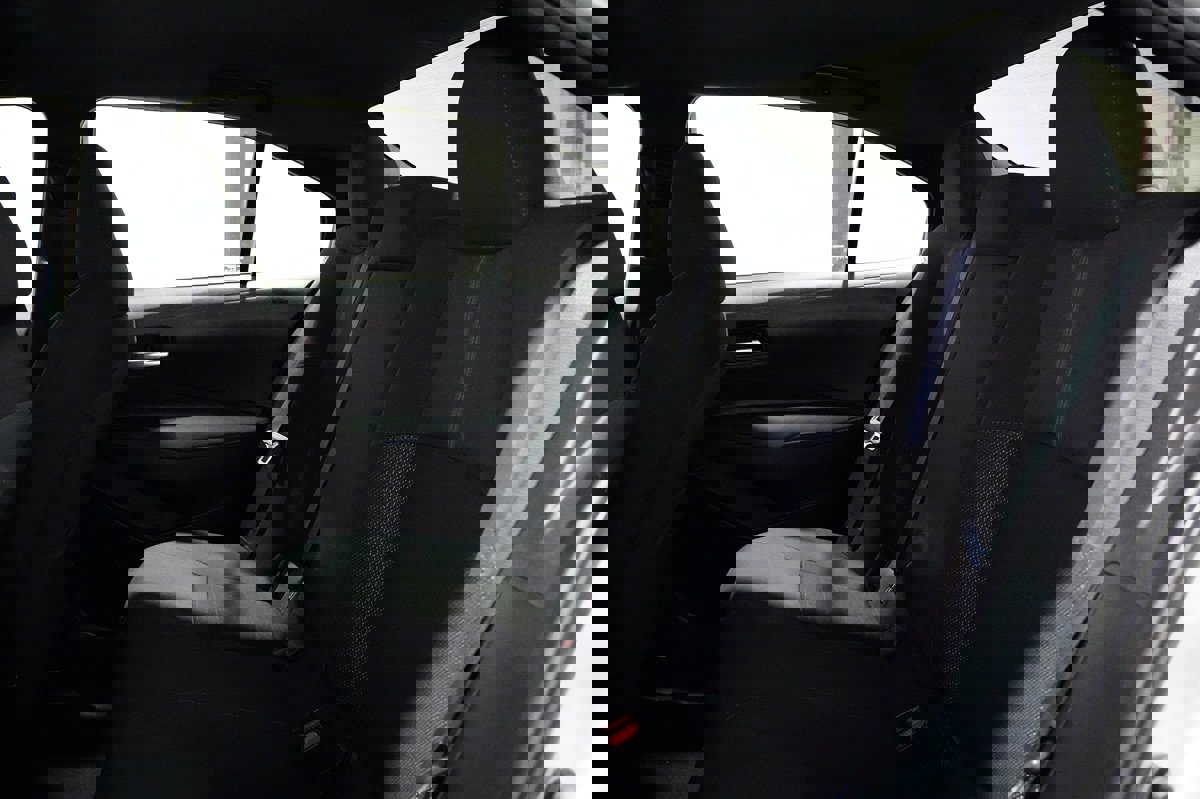 Used 2021 Toyota Corolla SE image 16