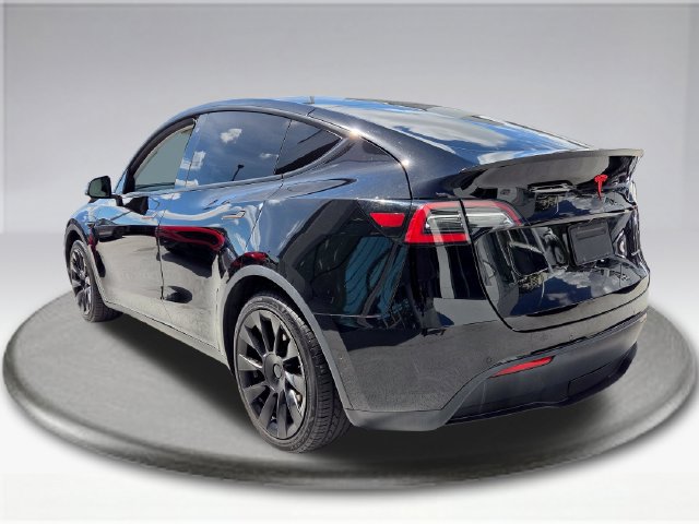 Used 2020 Tesla Model Y Long Range AWD/4WD image 16