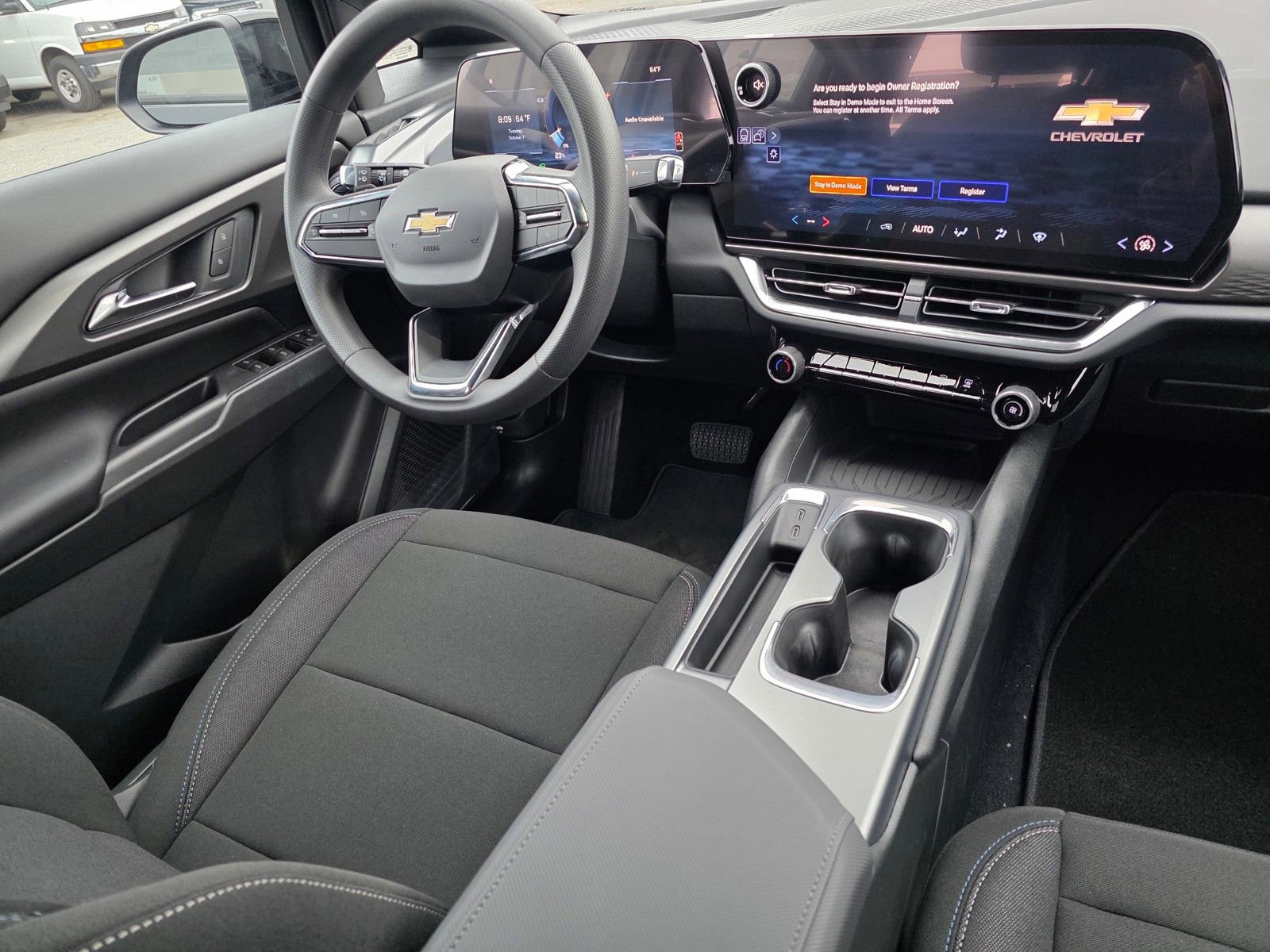 New 2026 Chevrolet Equinox EV LT w/ LPO, Blackout Package image 18