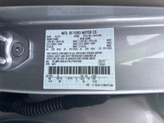 Certified 2024 Lincoln Nautilus Reserve w/ Equipment Group 202A image 35