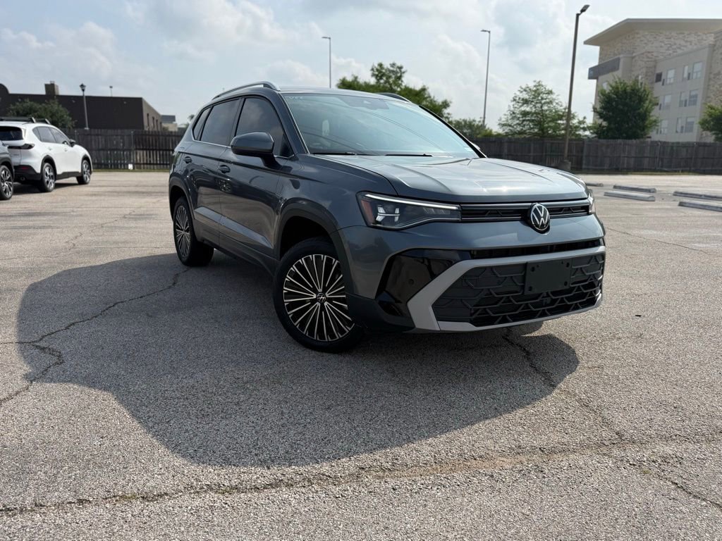 Used 2025 Volkswagen Taos SE