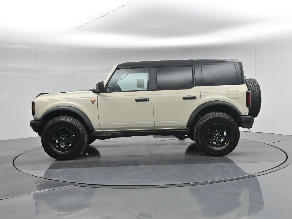 New 2026 Ford Bronco Badlands AWD/4WD image 28