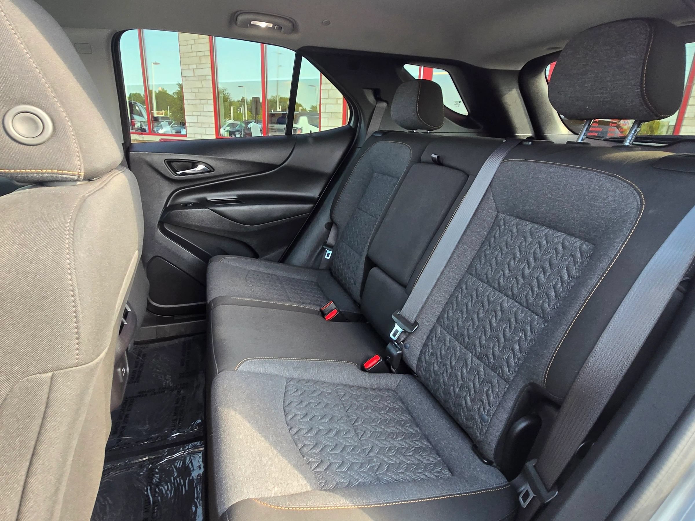 Used 2024 Chevrolet Equinox LT w/ Driver Convenience Package AWD/4WD image 10