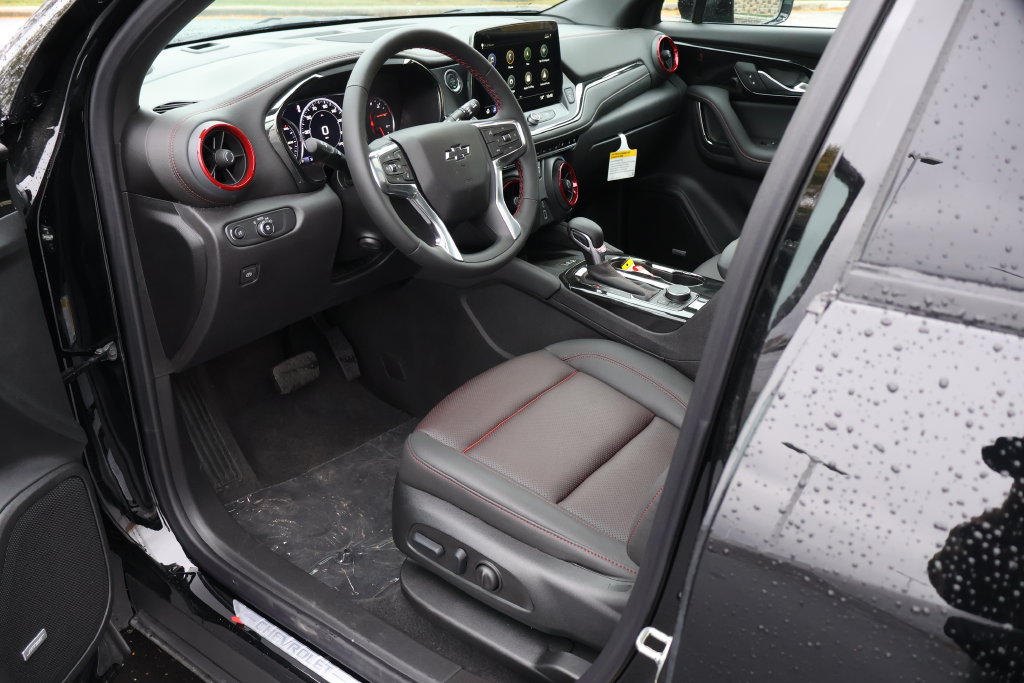 New 2026 Chevrolet Blazer RS w/ Driver Confidence II Package AWD/4WD image 13