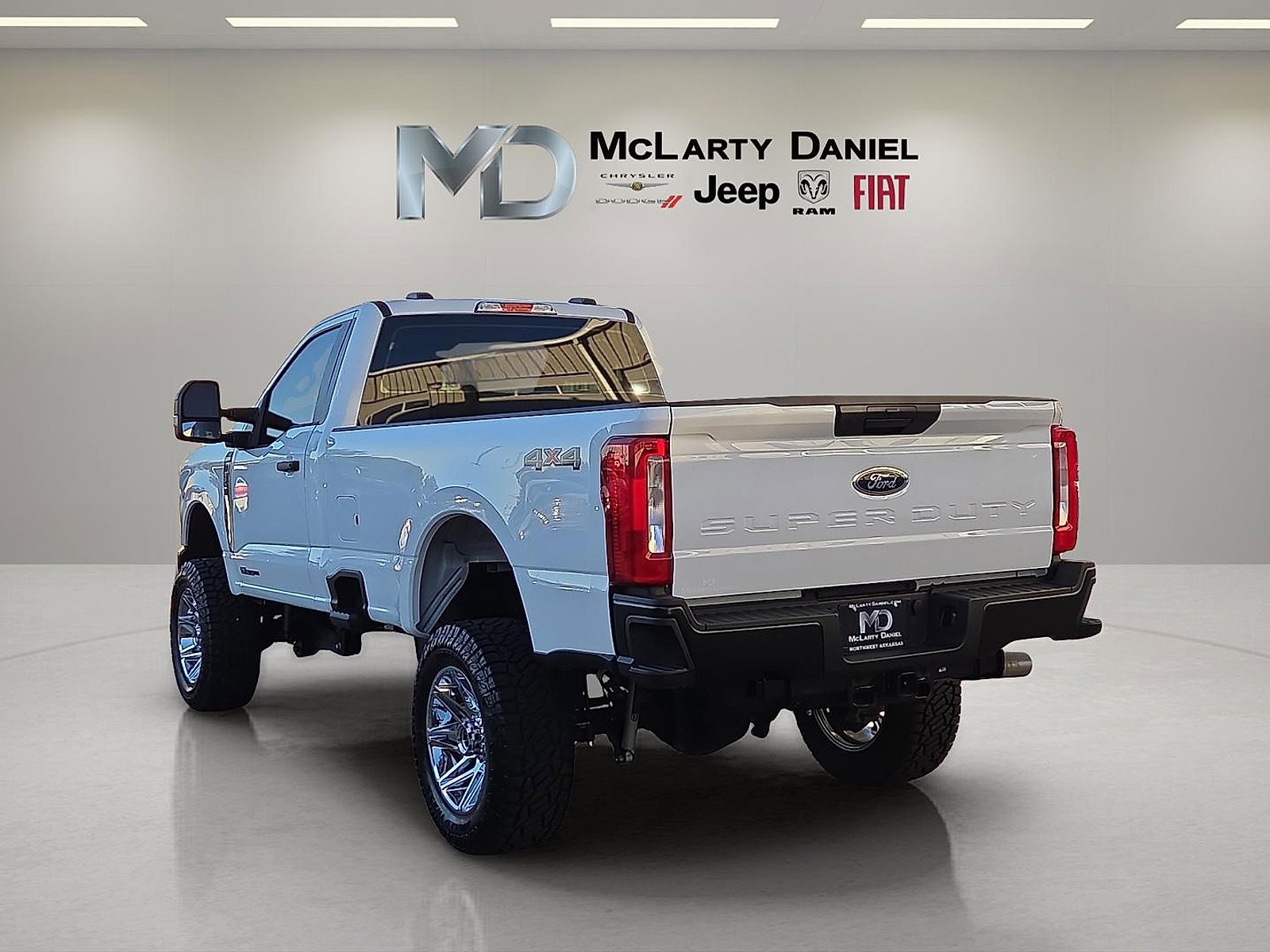 Used 2025 Ford F350 XL image 4