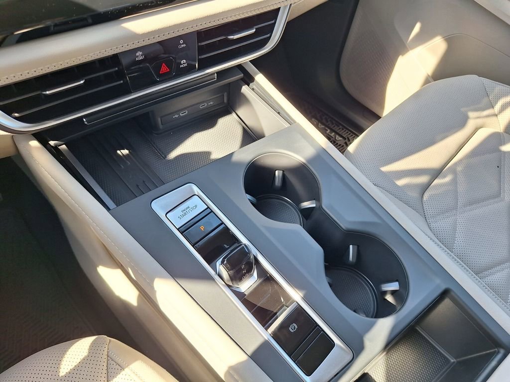 New 2026 Volkswagen Atlas SE image 14