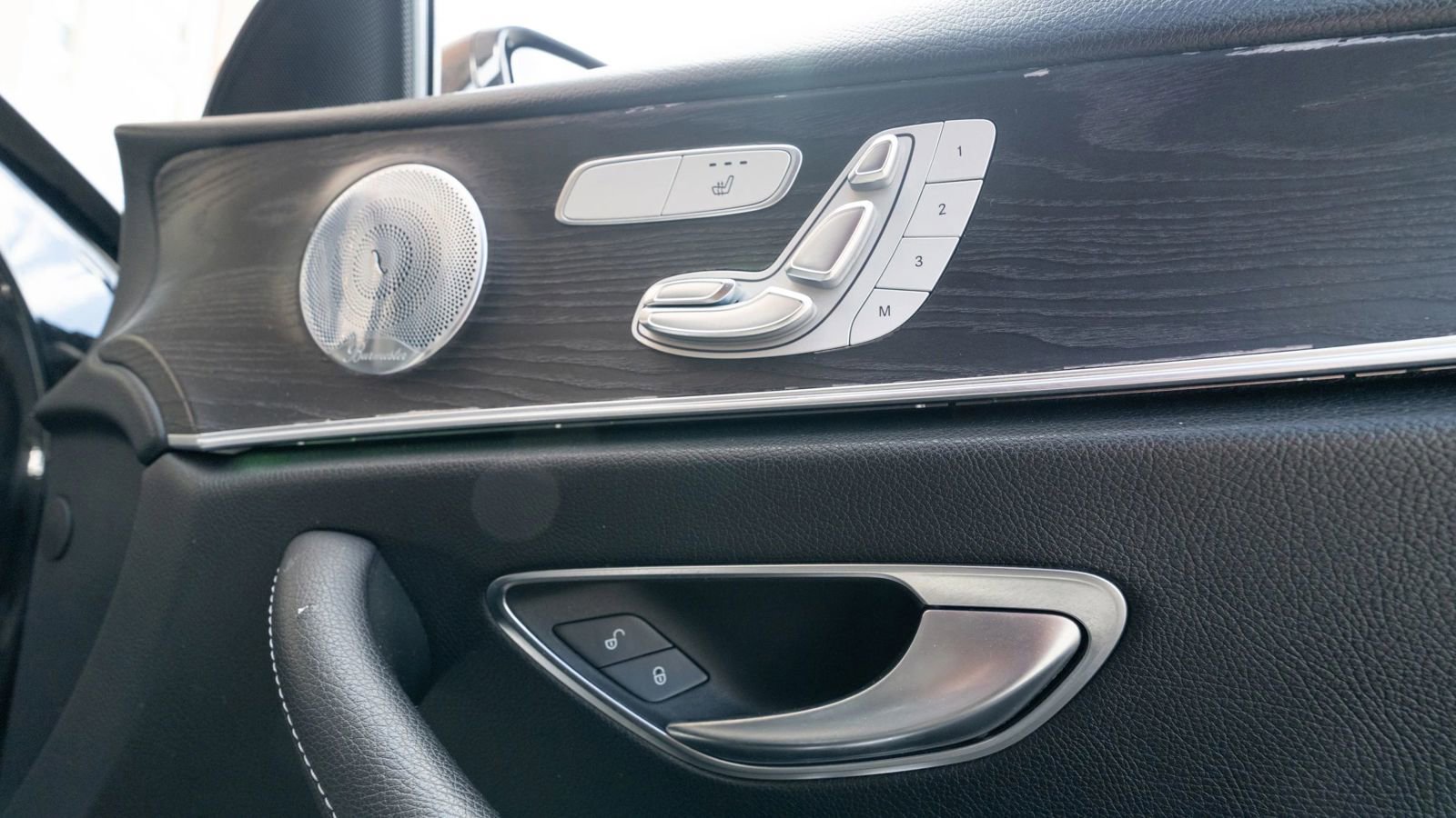 Used 2019 Mercedes-Benz E 300 w/ Premium 1 Package image 14