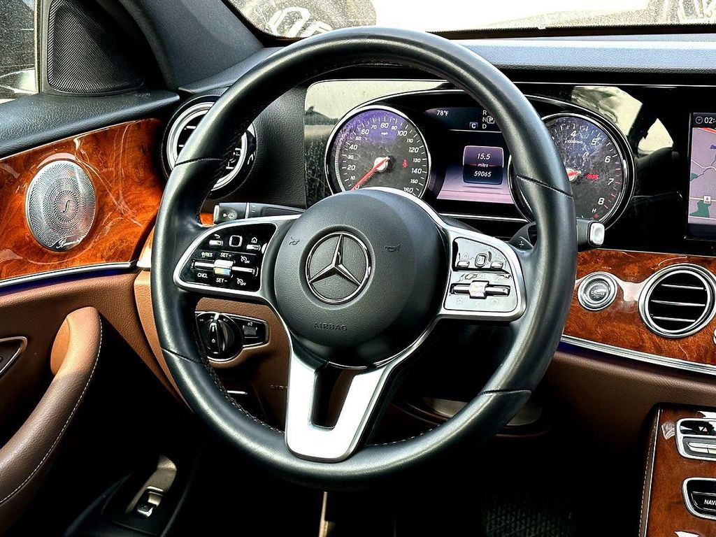 Used 2019 Mercedes-Benz E 300 image 32