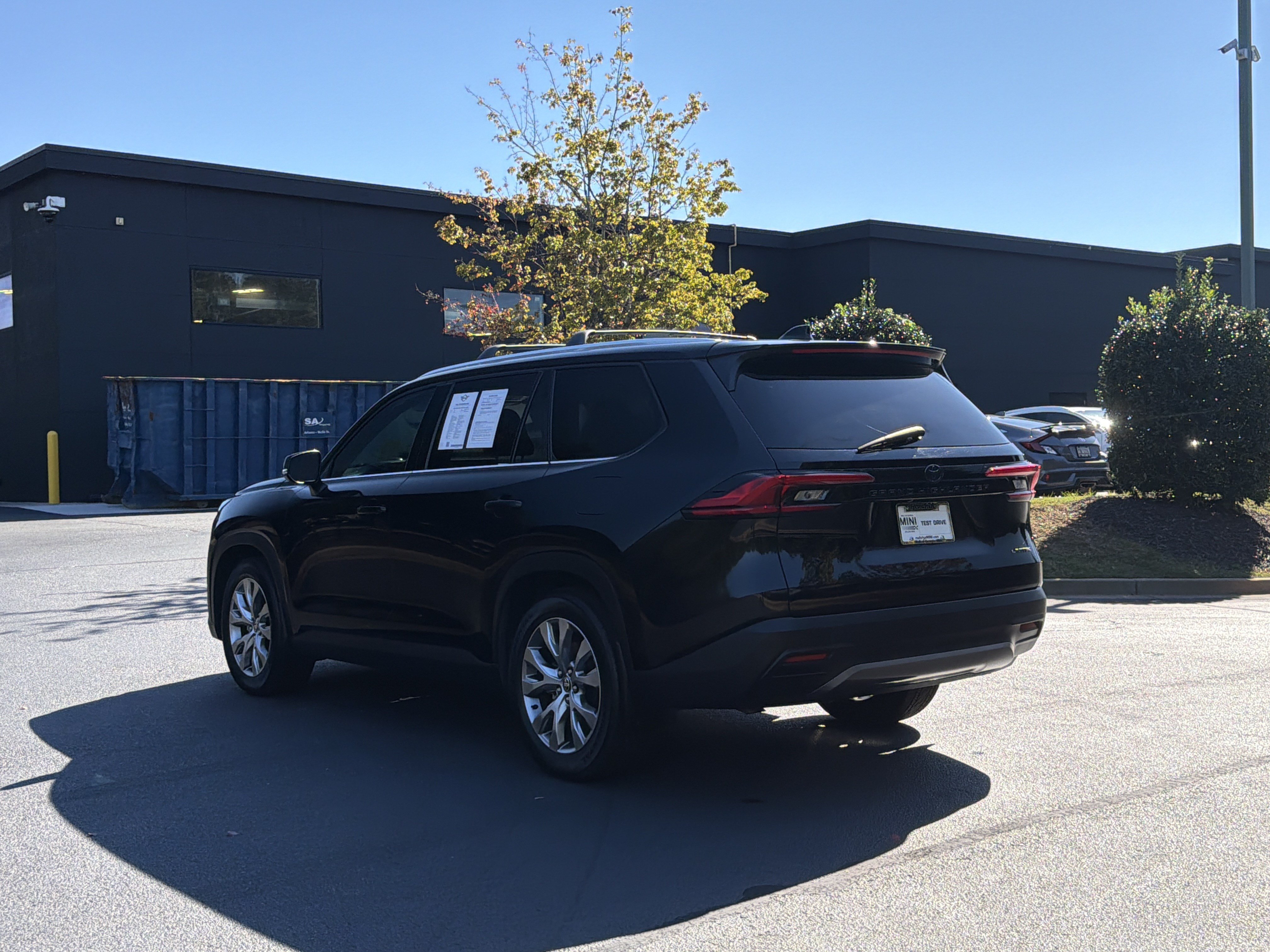 Used 2024 Toyota Grand Highlander FWD image 16