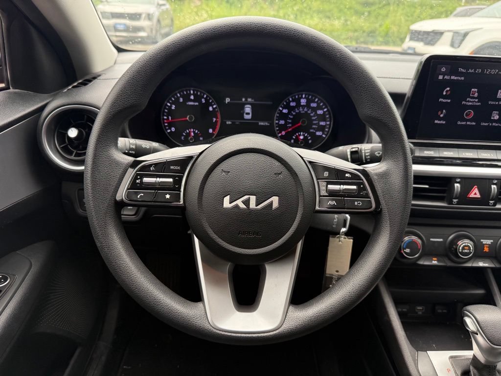 Used 2023 Kia Forte LXS w/ LXS Technology Package FWD image 13