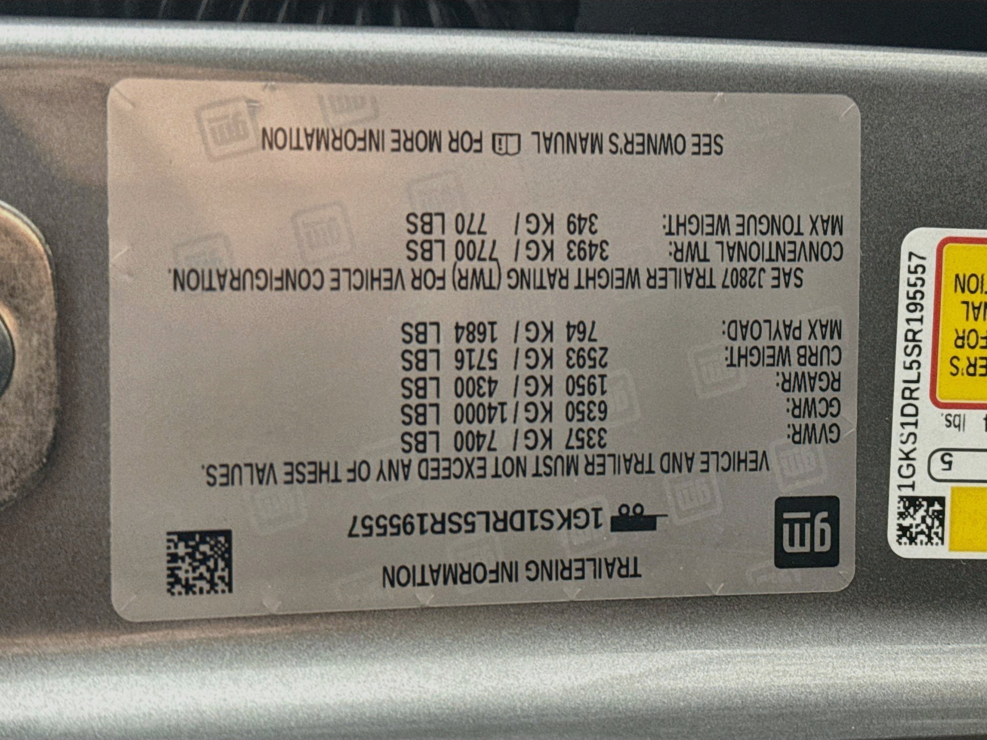 Used 2025 GMC Yukon Denali RWD image 40