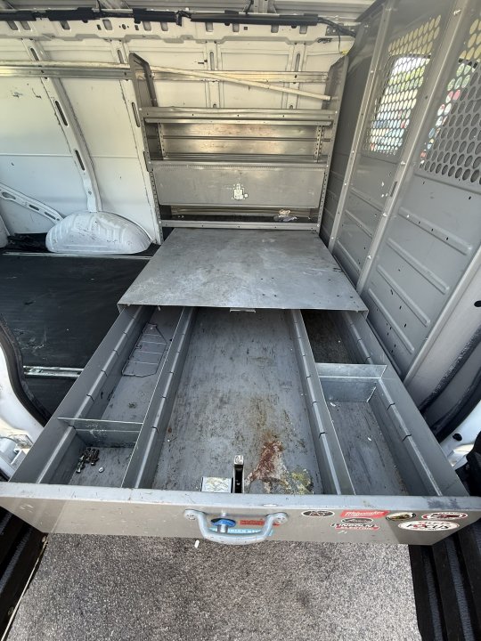 Used 2019 Chevrolet Express 2500 w/ Driver Convenience Package RWD image 10