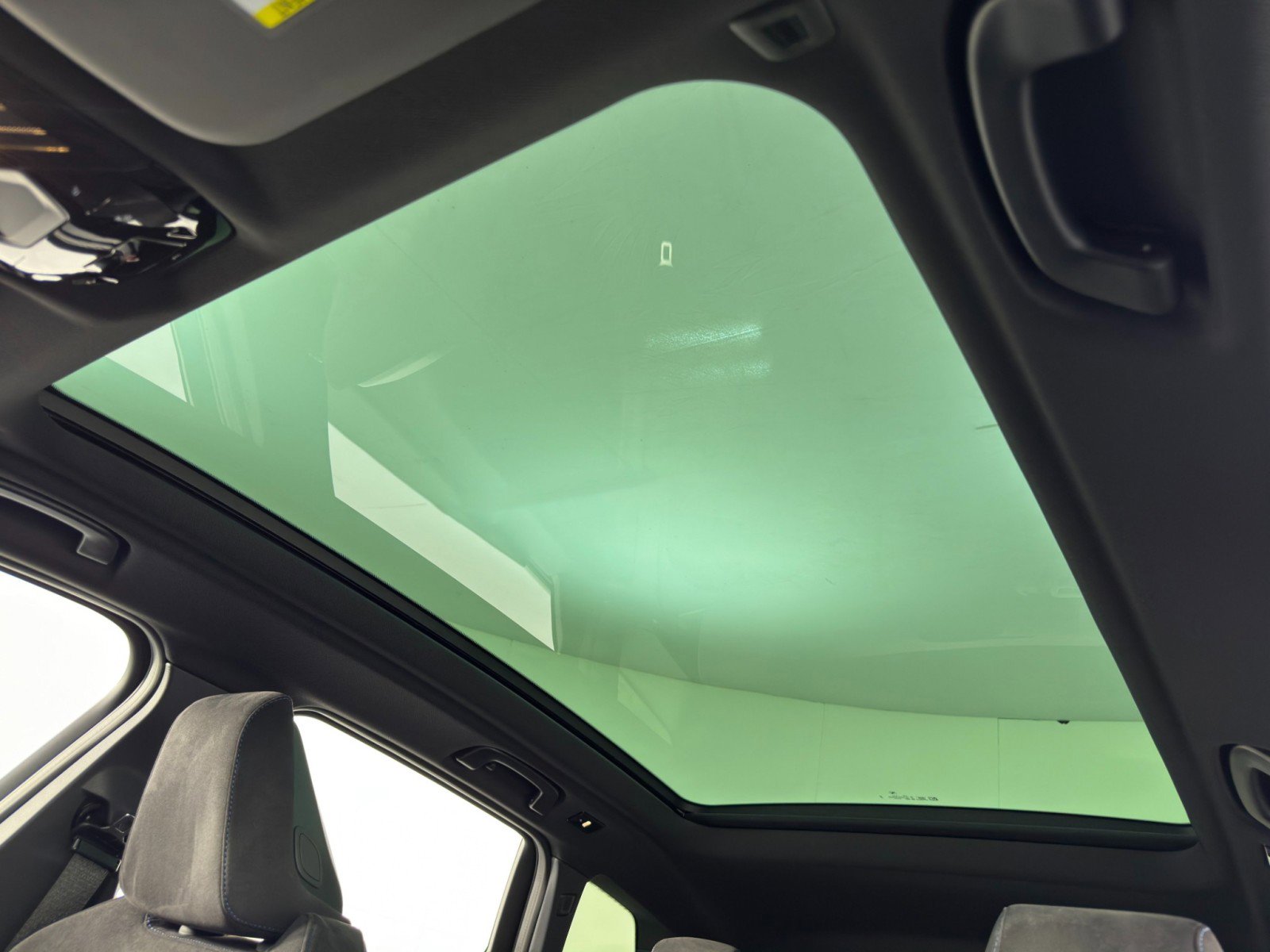 Used 2025 BMW X3 xDrive30i w/ M Sport Package image 12