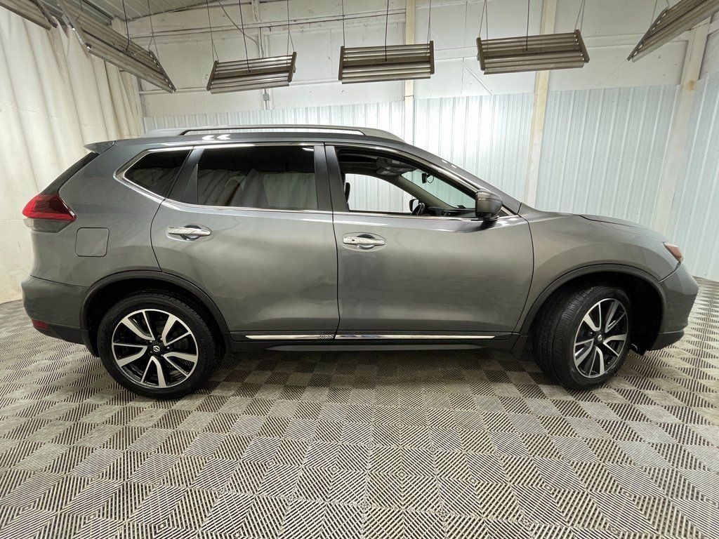 Used 2020 Nissan Rogue SL w/ Premium Package image 19