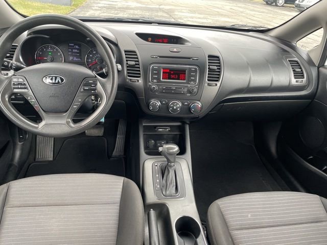 Used 2016 Kia Forte LX w/ LX Popular Plus Package image 3