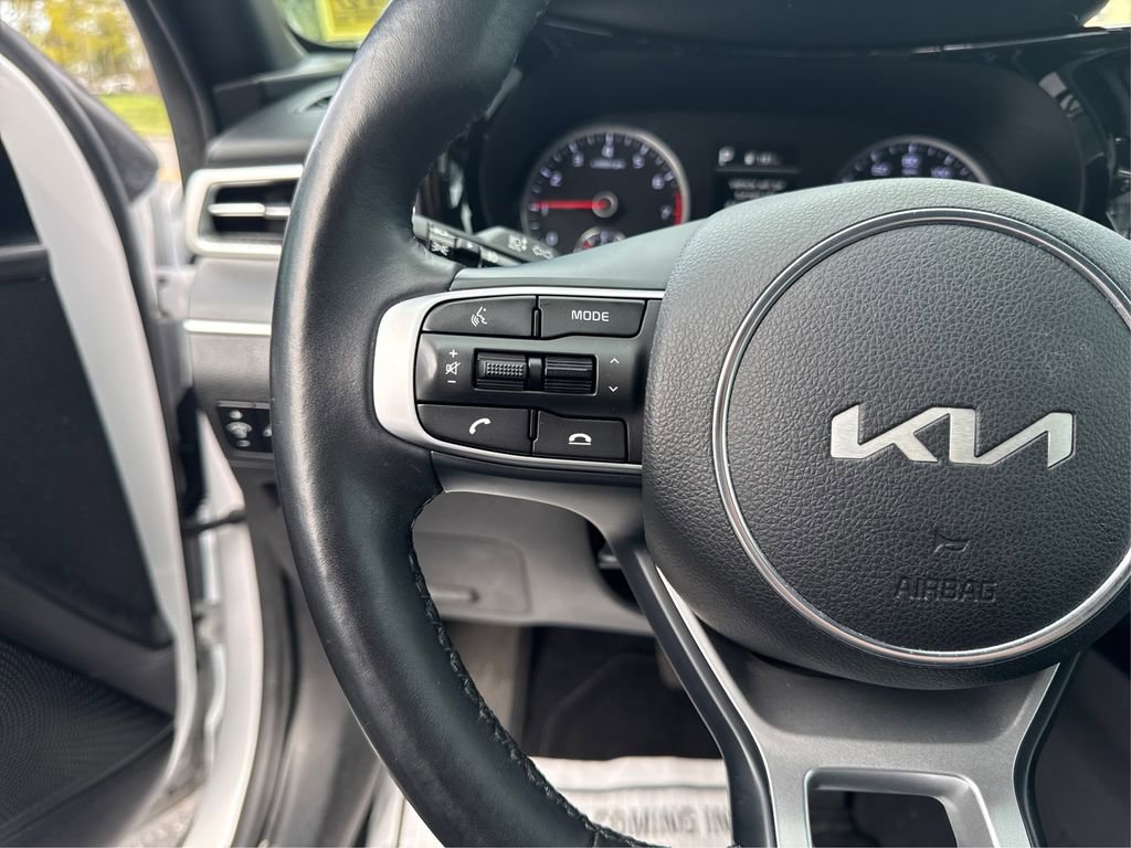Certified 2023 Kia K5 GT-Line AWD/4WD image 28