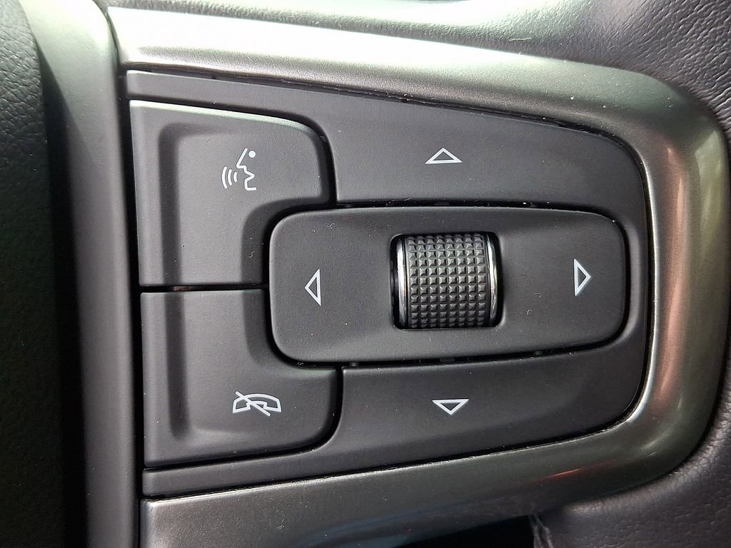 Used 2021 Chevrolet Tahoe LT w/ LT Signature Package image 22