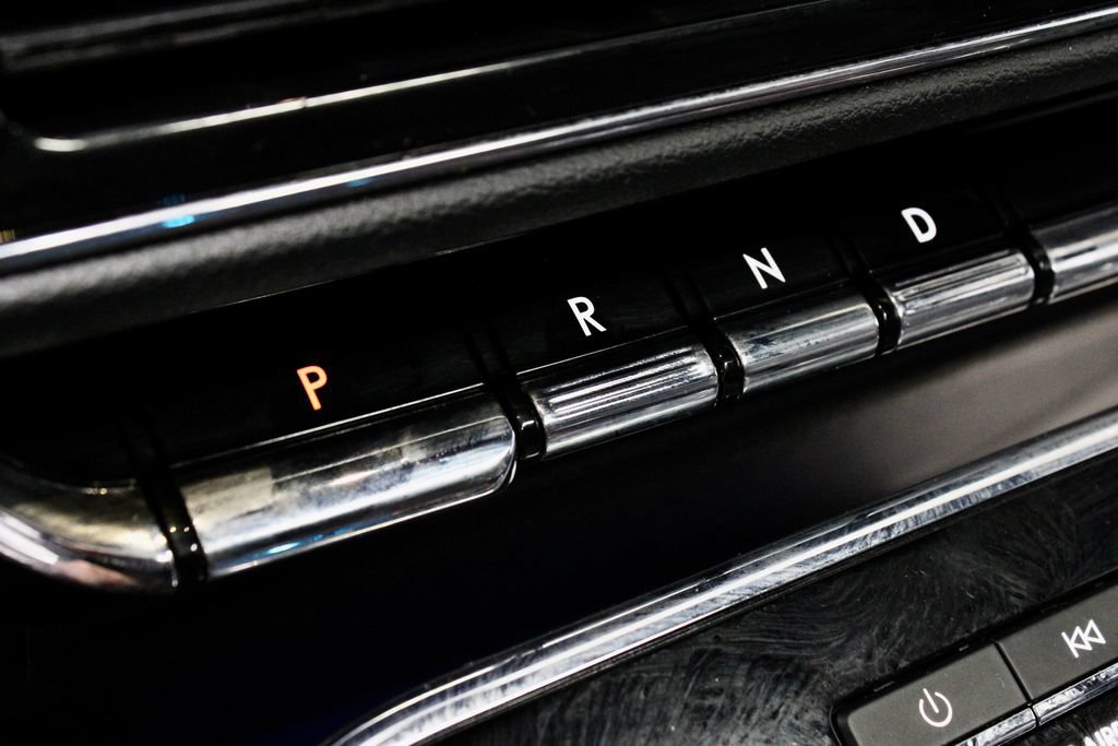 Used 2023 Lincoln Navigator L Reserve AWD/4WD image 32