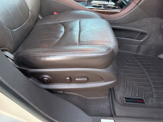 Used 2014 Buick Enclave Leather w/ Trailering Provision Package image 19