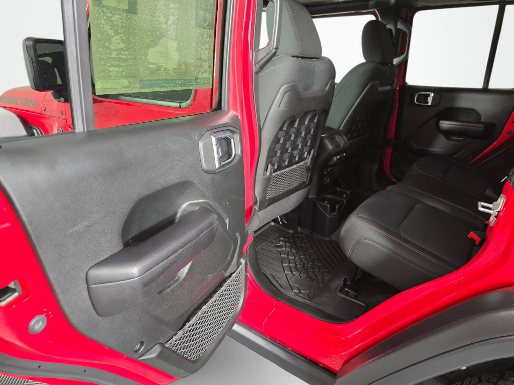 Used 2021 Jeep Wrangler Unlimited Rubicon AWD/4WD image 37