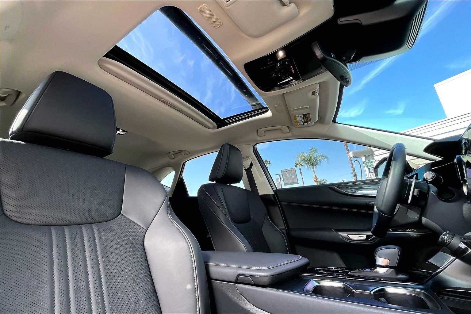 Used 2025 Lexus NX 350h 350h Premium image 22