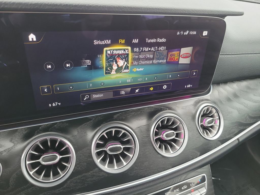 Used 2022 Mercedes-Benz E 450 Coupe image 8