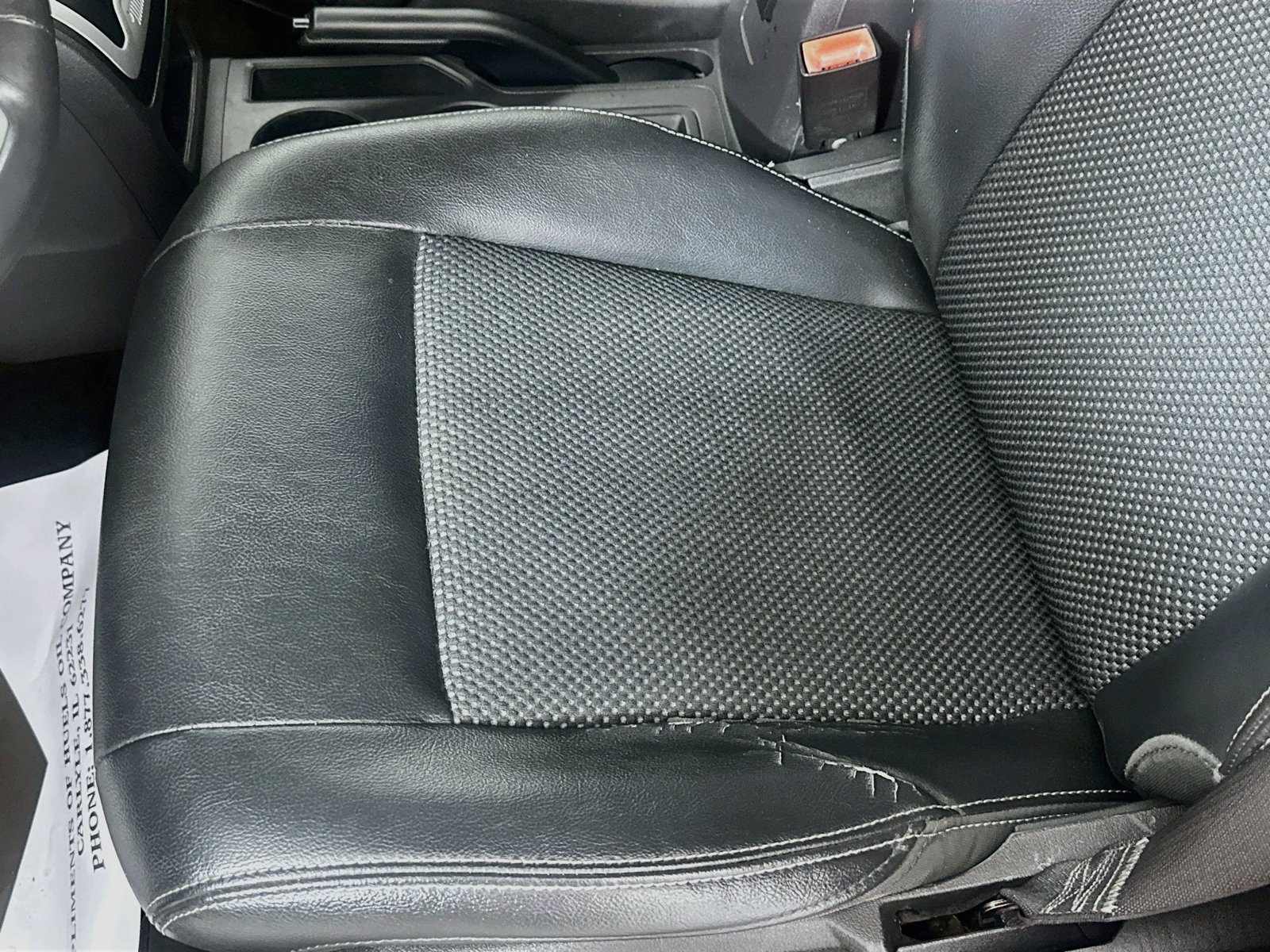 Used 2017 Jeep Compass Latitude FWD image 16