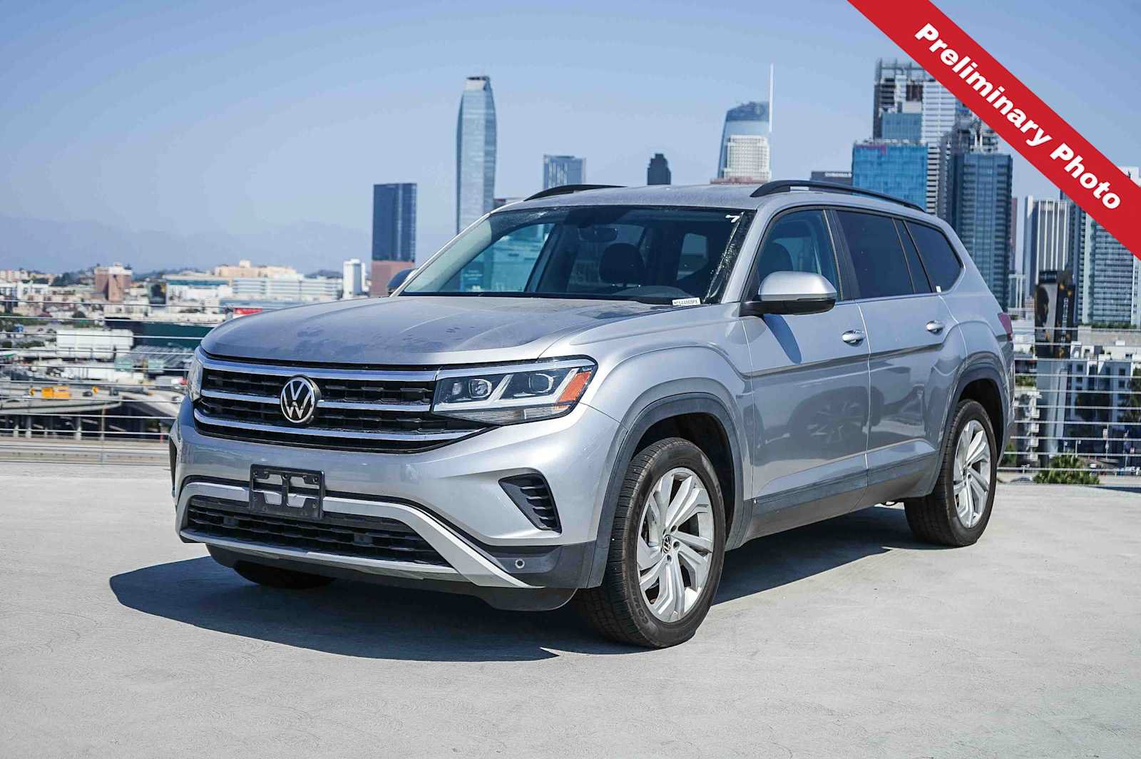 Used 2021 Volkswagen Atlas SE FWD image 1