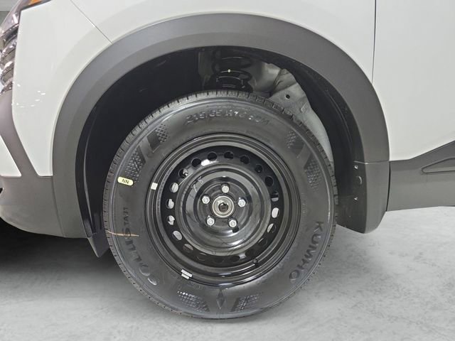 New 2026 Nissan Kicks S image 23