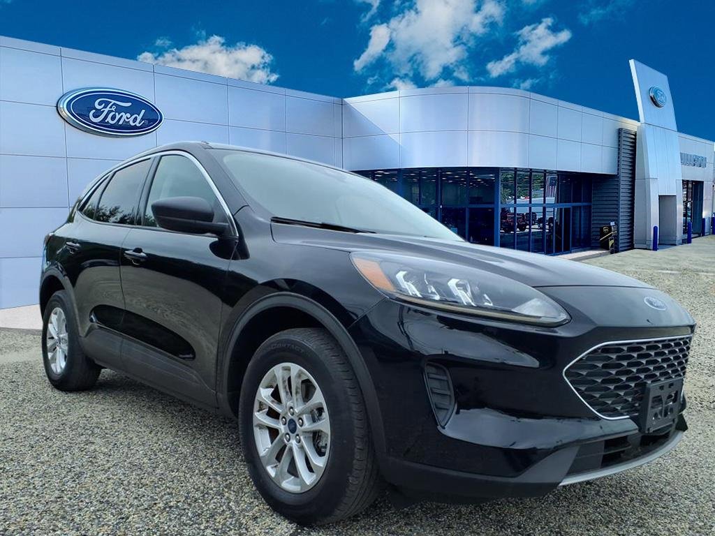Used 2022 Ford Escape SE w/ Convenience Package