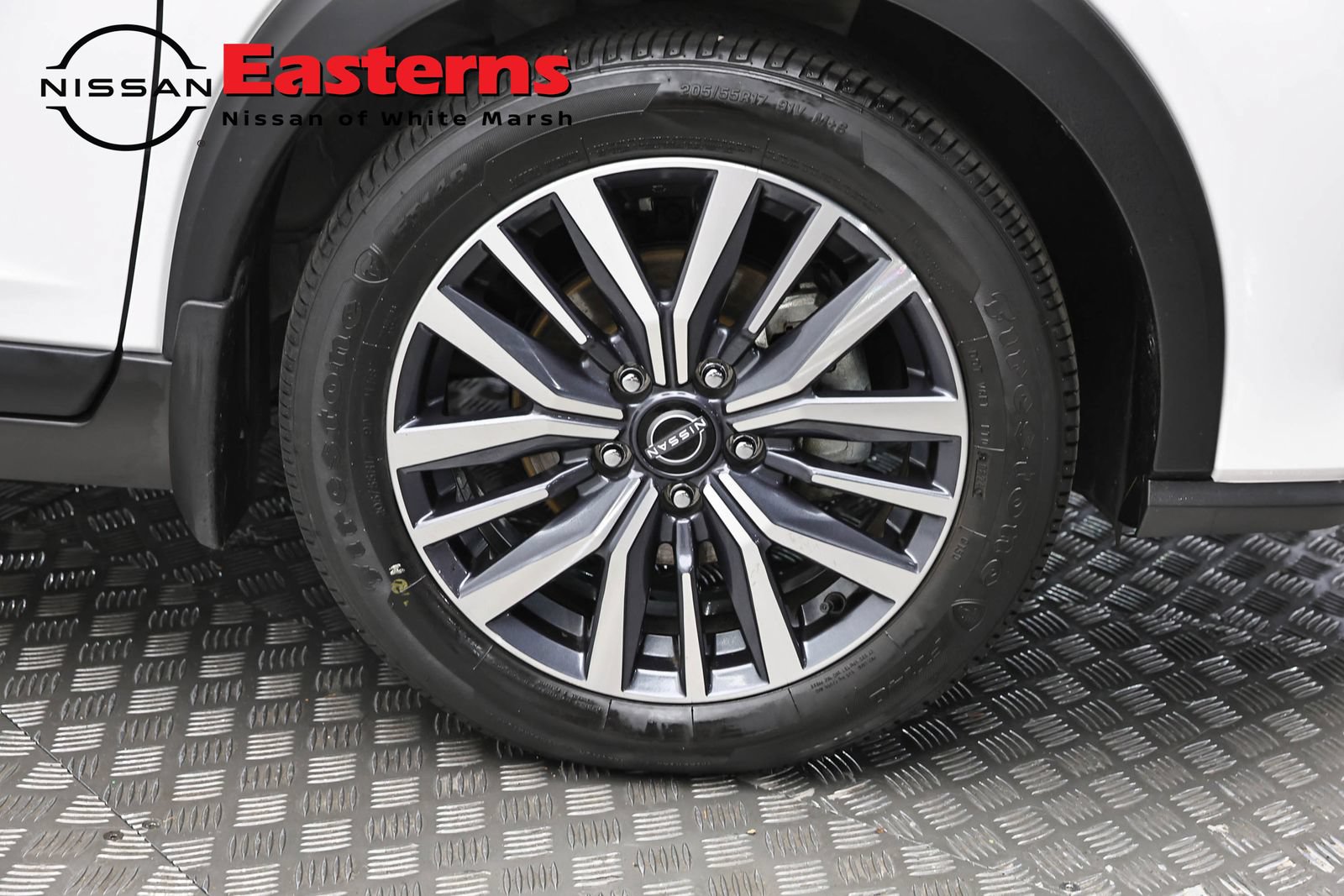 Used 2024 Nissan Kicks SV FWD image 30