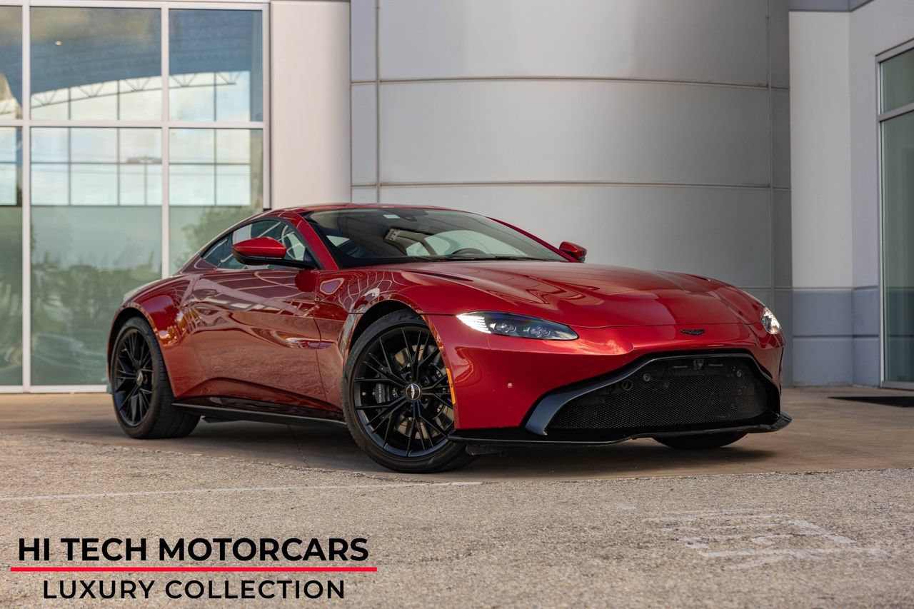 Used 2021 Aston Martin V8 Vantage Coupe RWD image 1