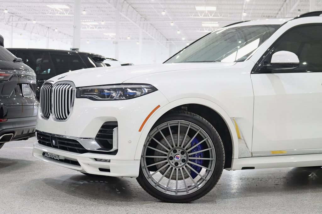 Used 2022 BMW ALPINA XB7 AWD/4WD image 2