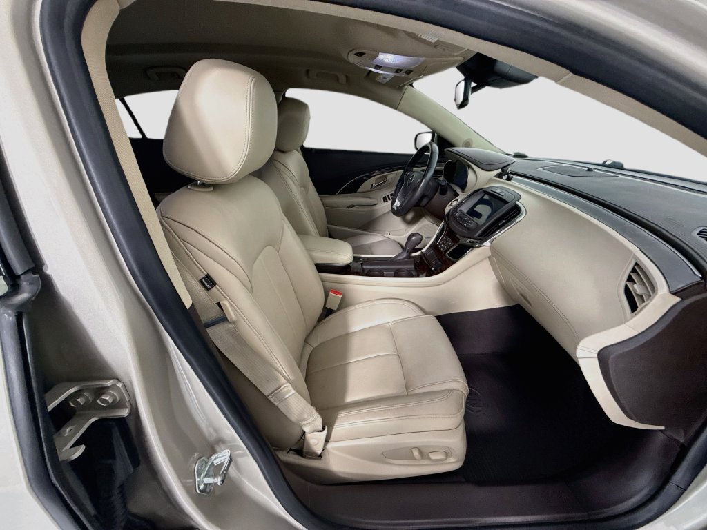 Used 2016 Buick LaCrosse Leather w/ Experience Buick Package FWD image 20
