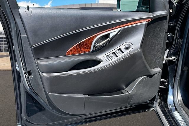 Used 2012 Buick LaCrosse Premium FWD image 18