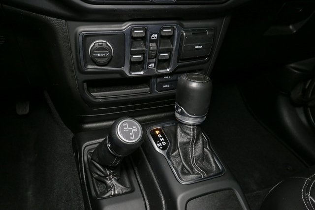 Used 2021 Jeep Wrangler Unlimited Sahara w/ Cold Weather Group image 28