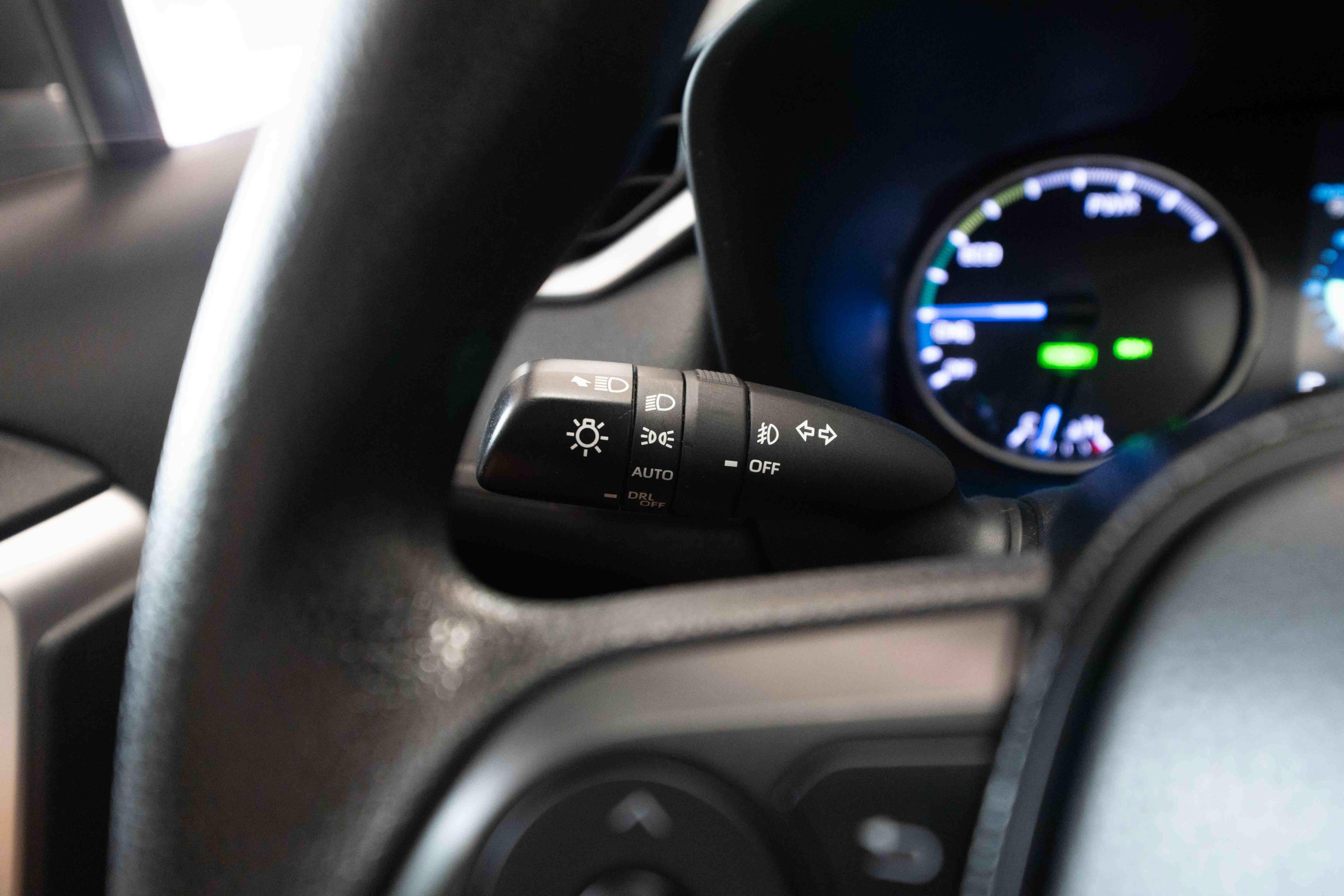 Used 2019 Toyota RAV4 XLE w/ Convenience Package AWD/4WD image 13