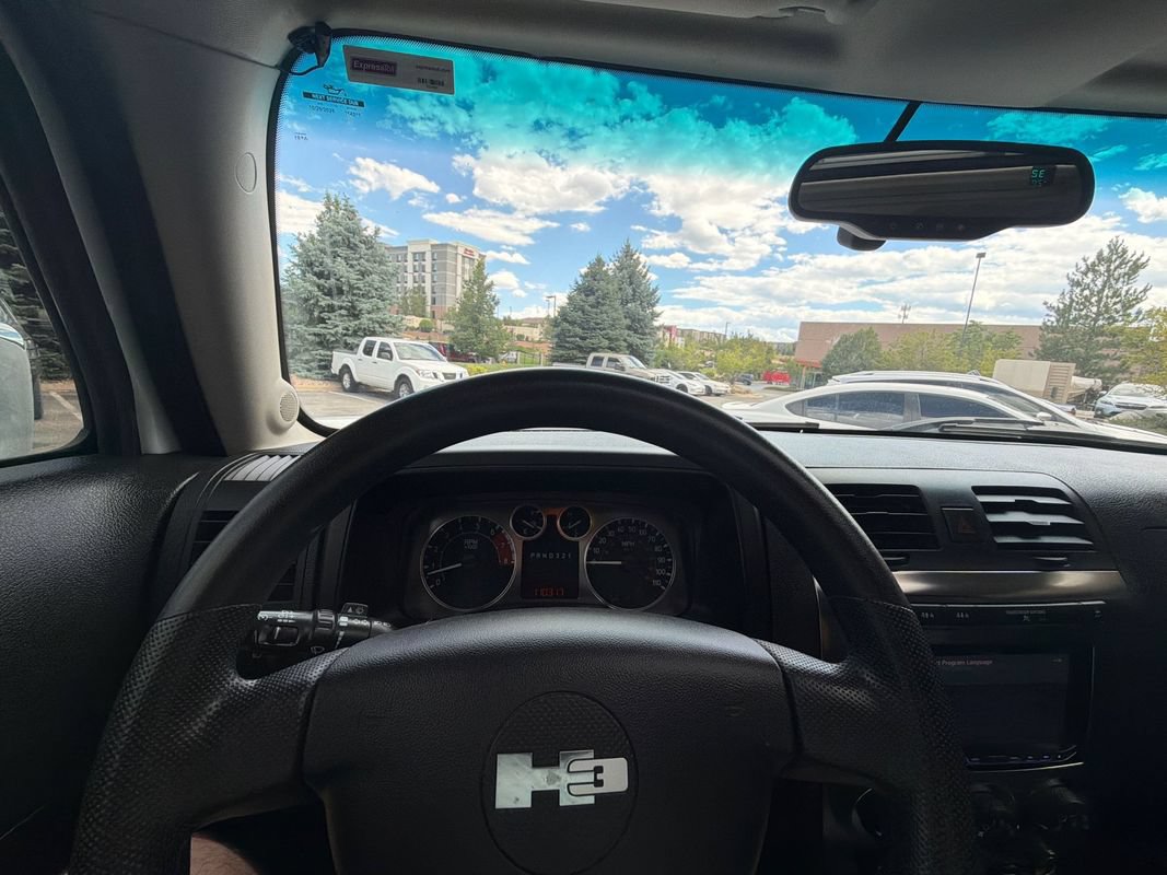 Used 2006 HUMMER H3 w/ Chrome Appearance Package AWD/4WD image 24