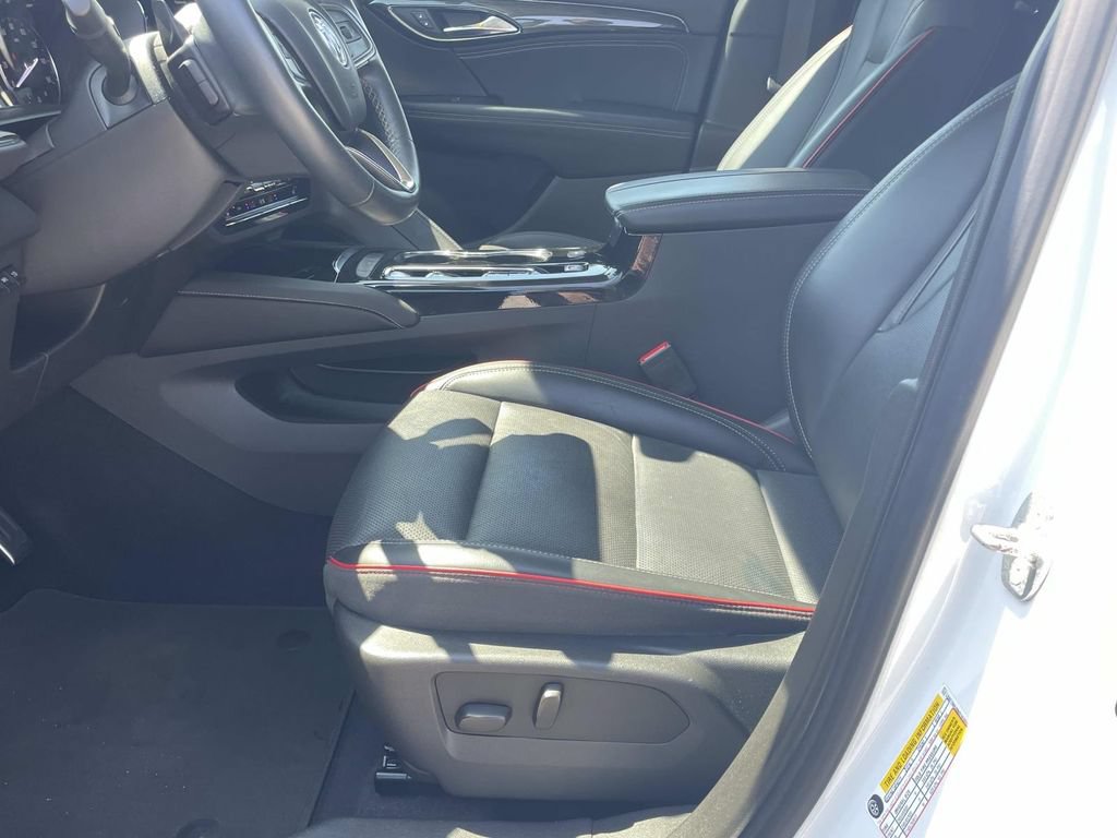 Used 2022 Buick Envision Essence w/ Technology Package I FWD image 18