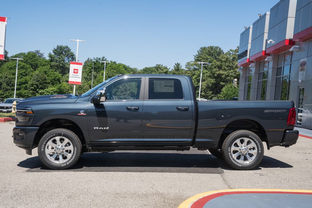 New 2026 RAM 2500 Laramie AWD/4WD image 4