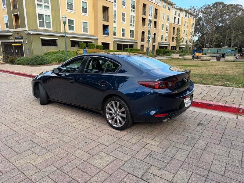 Used 2019 MAZDA MAZDA3 Sedan w/ Select Package FWD image 5
