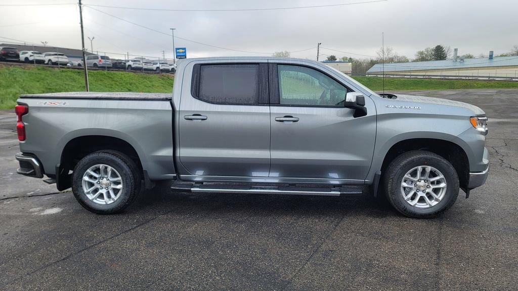 New 2026 Chevrolet Silverado 1500 LT w/ Convenience Package II AWD/4WD image 14