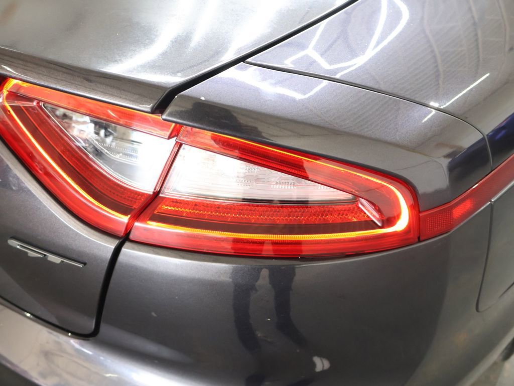 Used 2020 Kia Stinger GT image 29