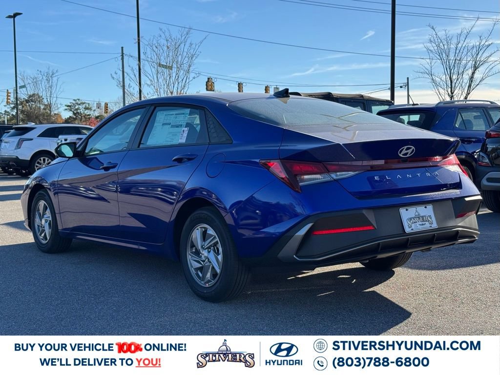 Certified 2026 Hyundai Elantra SE FWD image 11